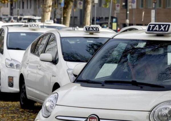 Tassista rifiuta pagamento con Pos a Silvia Salis, Coop Taxi: &ldquo;Prenderemo provvedimenti&rdquo;