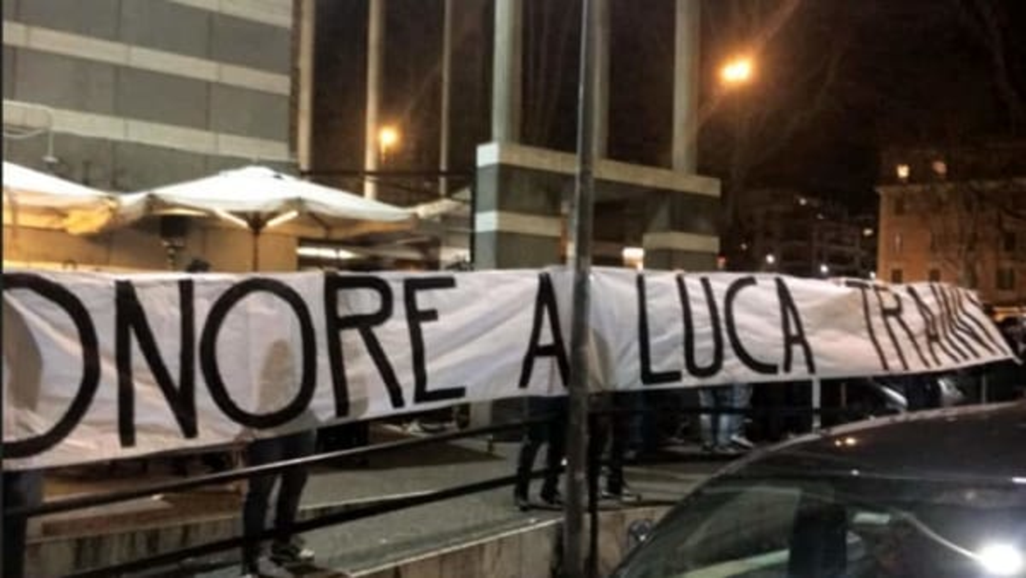 Uno striscione del 2018 a favore di Traini