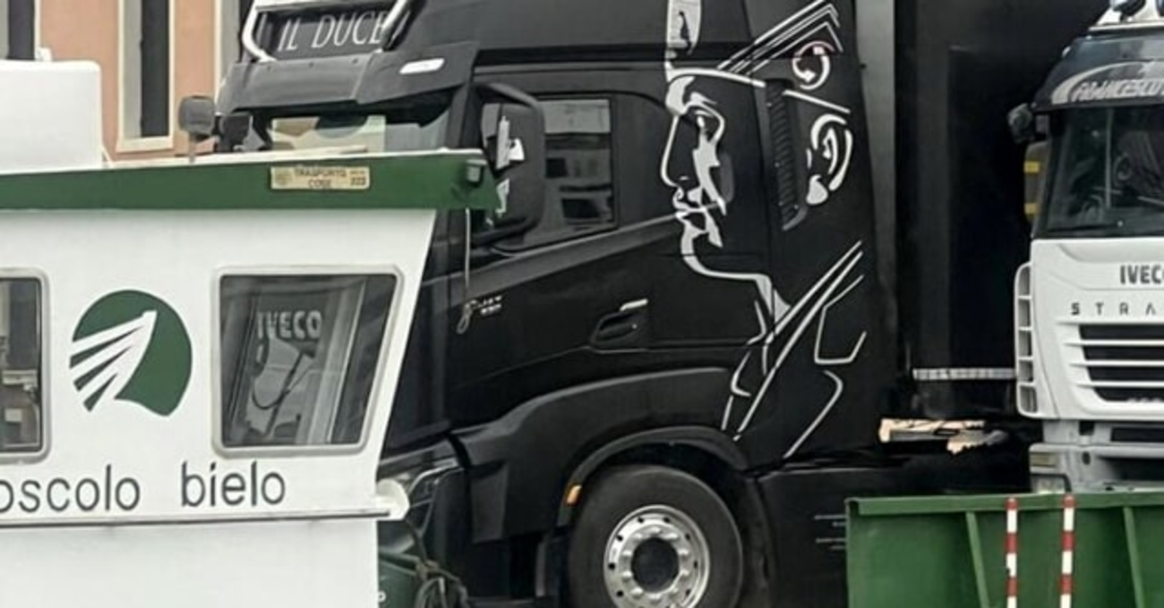 Camion con l&#039;effige di Mussolini? Ecco cos&#039;&egrave; successo all&#039;azienda e al proprietario del mezzo