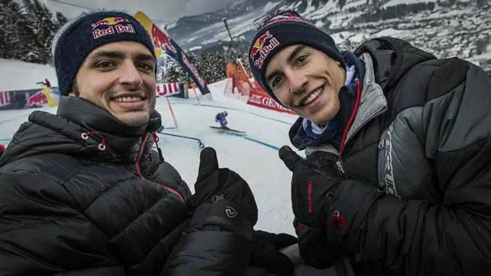 Carlos Sainz e Marc Marquez 