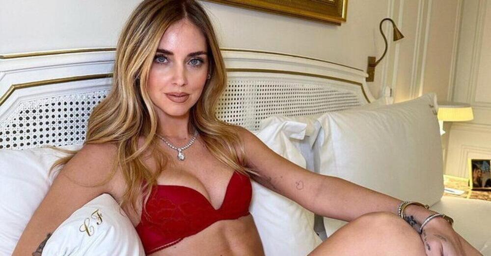 Se criticate Chiara Ferragni per le foto in intimo ce l&rsquo;avete corto (il sillogismo)