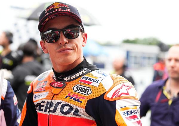 Il cuore grande di Marc Marquez: sar&agrave; pure antipatico, ma quando c&#039;&egrave; da dare un mano &egrave; sempre il primo