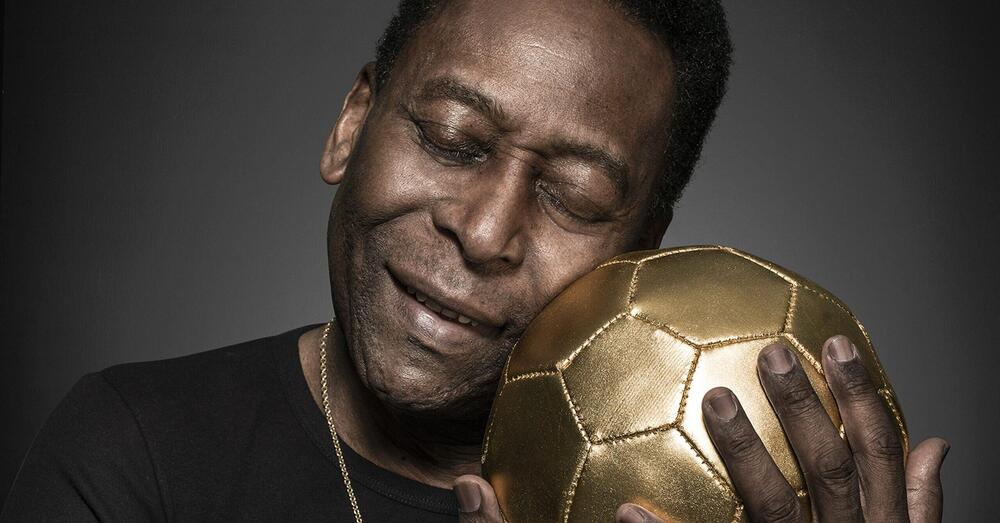 &Egrave; morto Pel&egrave;, lunga vita a O Rei