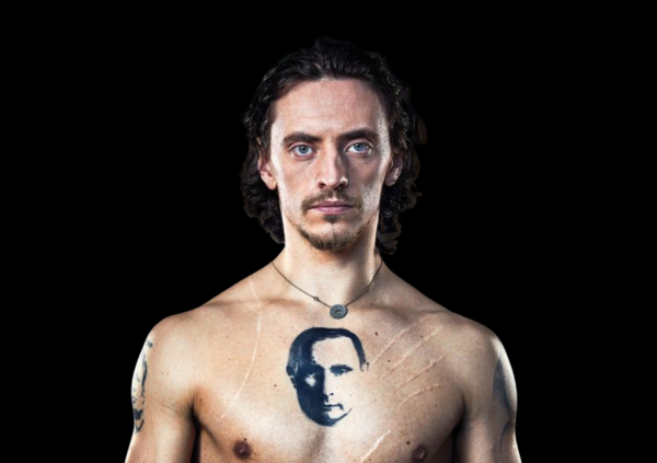 Ok, ma chi c***o &egrave; Sergei Polunin, il ballerino che ha la faccia di Putin tatuata sul petto?