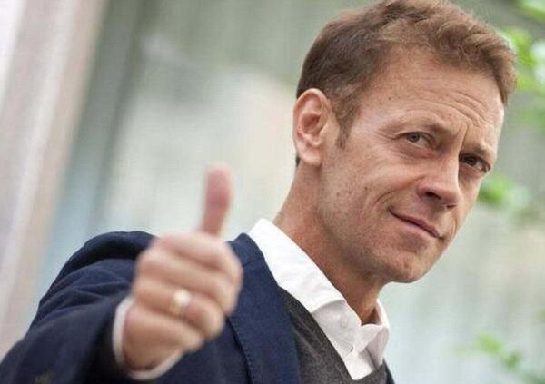 Rocco Siffredi premiato nella sua Ortona risponde alle polemiche: &quot;Non promuovo il porno, ma la passione per il proprio lavoro&quot; [VIDEO]