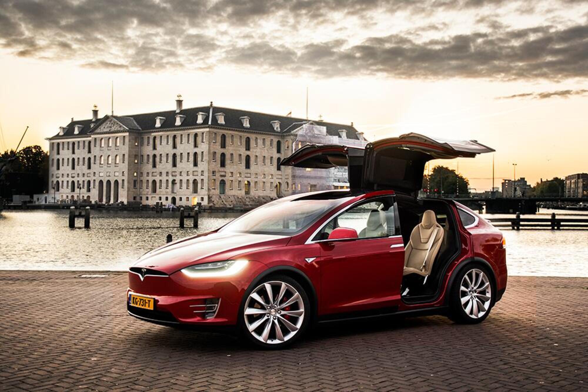 Tesla Model X