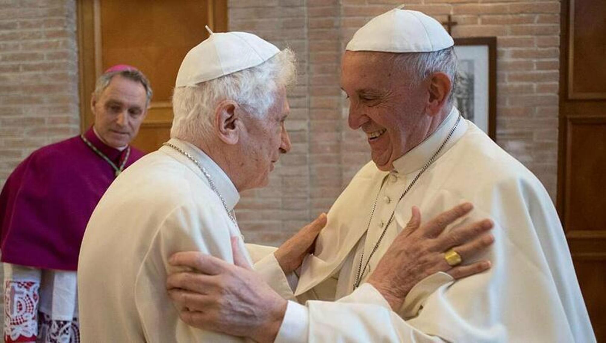 Papa Francesco e il Papa emerito Benedetto XVI