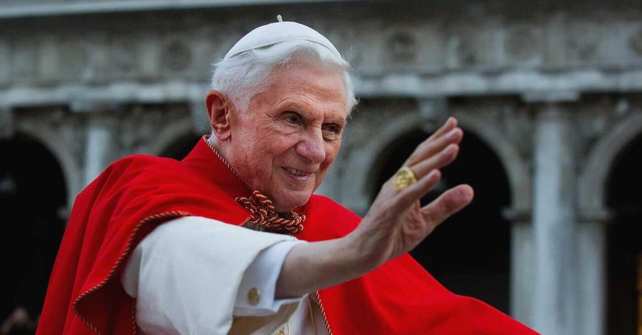 La teologa femminista: &ldquo;Ratzinger primo a riconoscere il problema dei pedofili. Ma non l&rsquo;ha risolto&rdquo;
