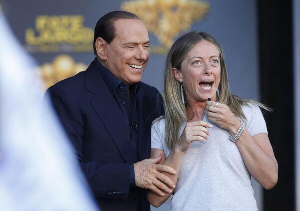 Sulle accise Giorgia &egrave; sotto assedio. Berlusconi: &ldquo;Il primo errore della signora Meloni&rdquo;. E Salvini&hellip;