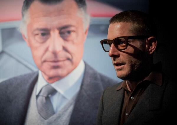 Lapo ricorda Gianni Agnelli: il pilota preferito dall&rsquo;Avvocato, la successione di John e l&rsquo;abuso di sostanze come lo zio Edoardo...