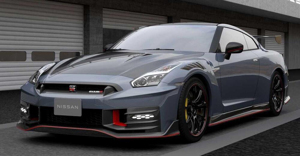 Ibrida? No grazie, la nuova Nissan GT-R spacca come poche anche quest&rsquo;anno