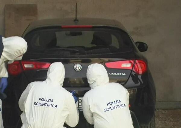 Niente Jaguar di Diabolik, ecco qual &egrave; la vera auto di Matteo Messina Denaro trovata nel covo