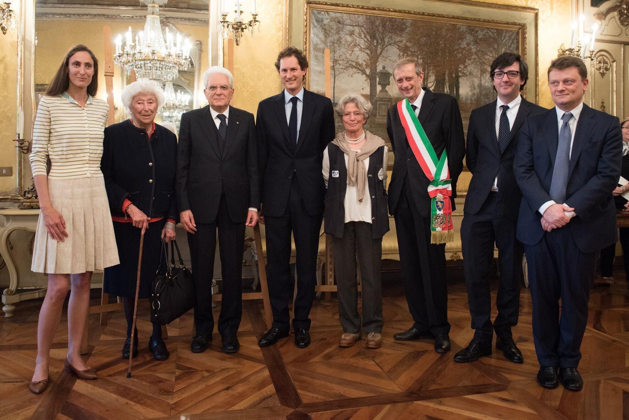 Sergio Mattalla, insieme all'ex sindaco di Torino Fassino, con John Elkann per il 50esimo della Fondazione Gianni Agnelli
