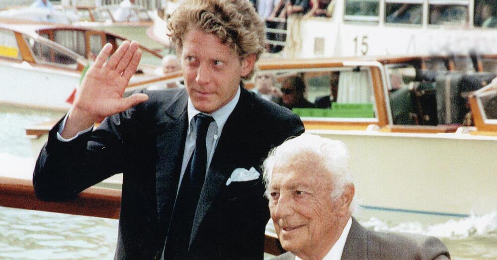 Lapo ricorda il nonno Gianni Agnelli: &ldquo;Vi spiego perch&eacute; &egrave; il mio supereroe e angelo custode...&rdquo;