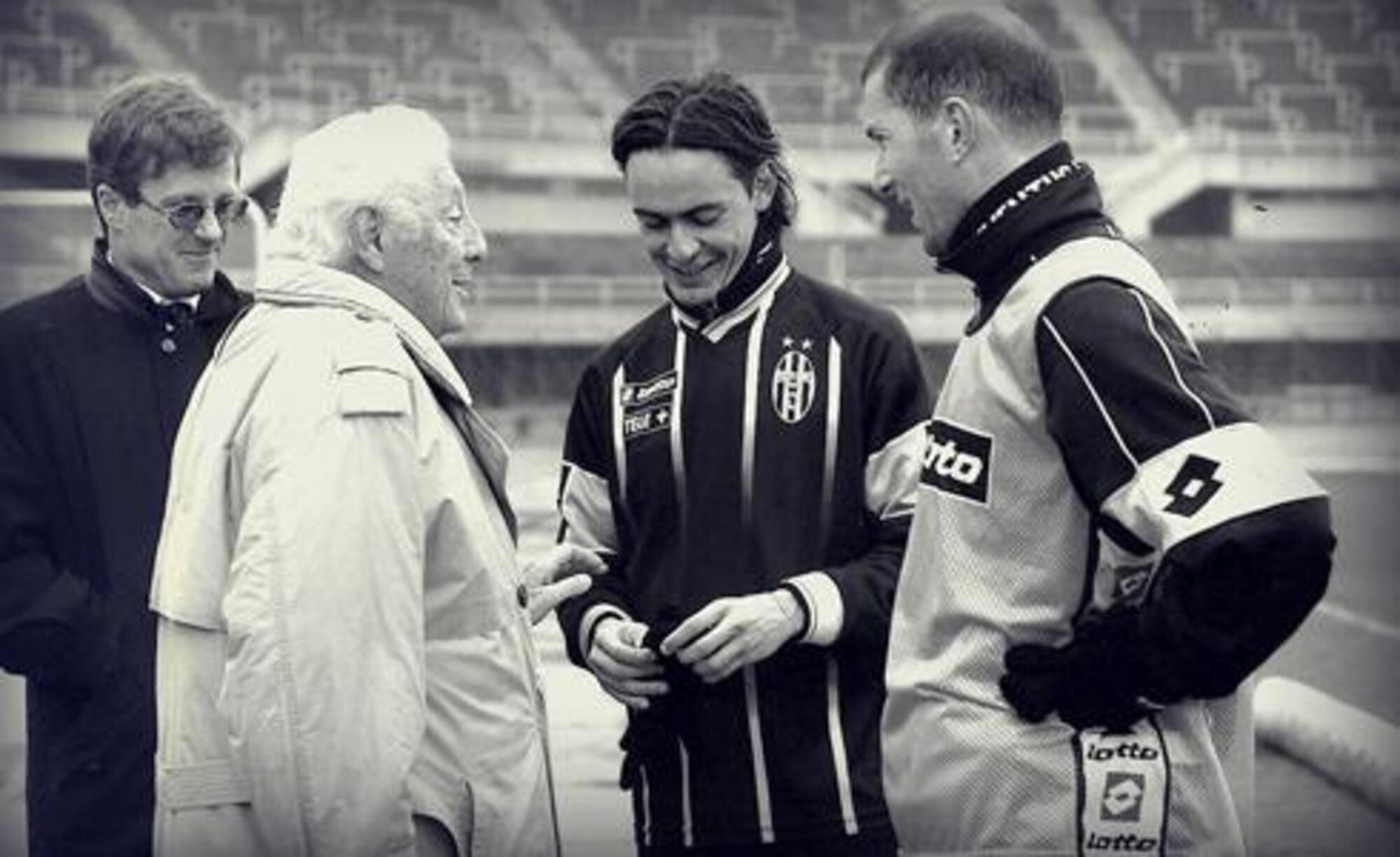 L&#039;a&rsquo;Avvocato con Filippo Inzaghi e Zin&eacute;dine Zidane prima di una partita.