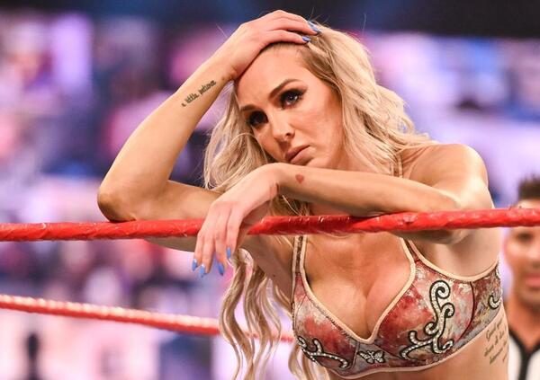 Royal Rumble, perch&eacute; il wrestling &egrave; a un punto di svolta, tra lottatrici su OnlyFans e atleti sempre pi&ugrave; hollywoodiani: ce lo spiega Michele Posa