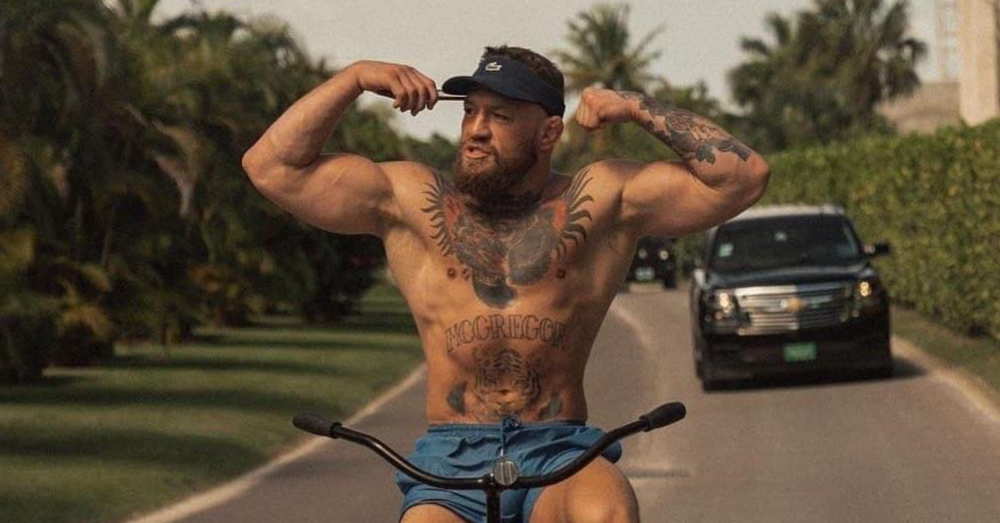 Conor McGregor ha rischiato di morire investito da un&#039;auto, ecco come &egrave; avvenuto l&#039;incidente [VIDEO]