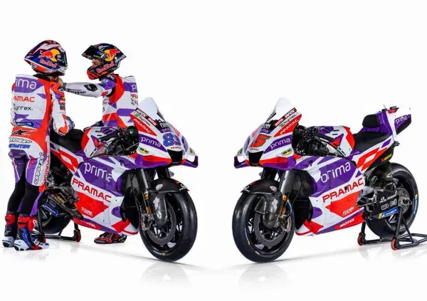 Gresini &lsquo;sfotte&rsquo; Pramac dopo la presentazione: &ldquo;Avete pubblicato le foto del 2022?"