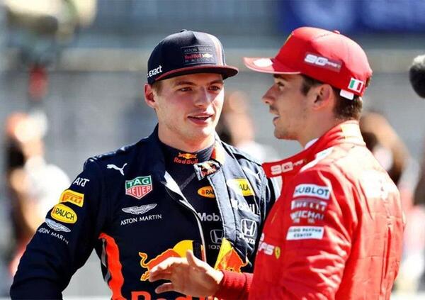 Verstappen fa il verso a Leclerc e alla FIA: &quot;Sanzione budget cap? Meglio penalizzati che...&quot;