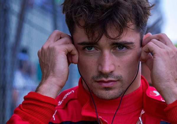 Leclerc al volante della F2003-GA ad Abu Dhabi sar&agrave; la cosa pi&ugrave; bella (e rumorosa) che sentirete oggi [VIDEO]