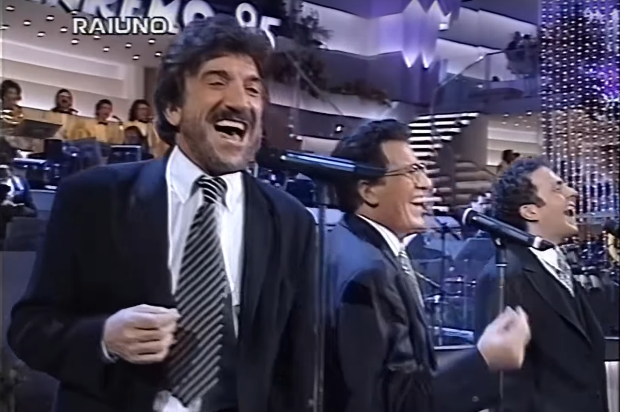 Gigi Proietti a Sanremo con Peppino di Capri e Stefano Palatresi (il Trio Melody)