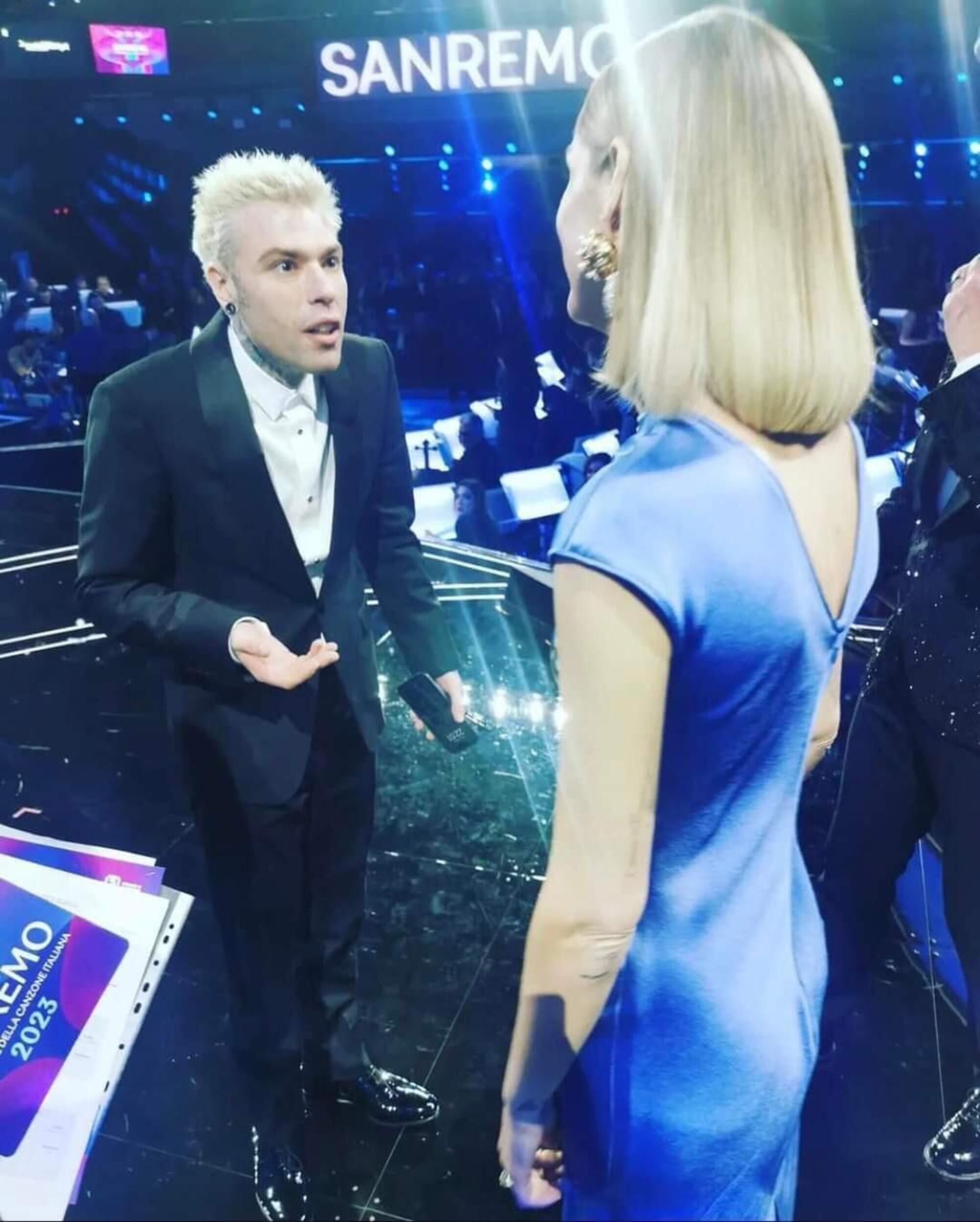 Fedez e Ferragni dopo il bacio con Rosa Chemical