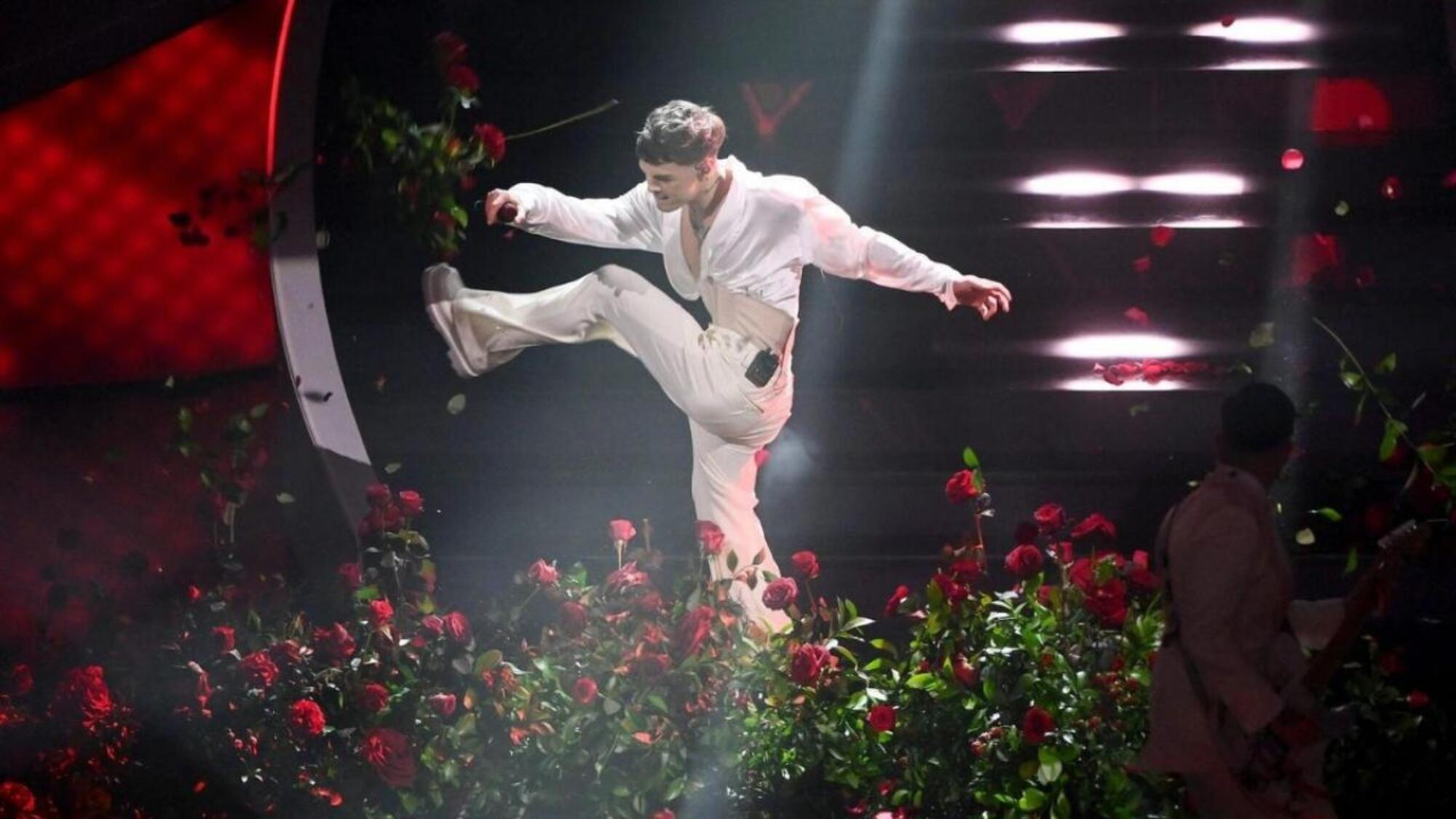 Blanco sul palco di Sanremo