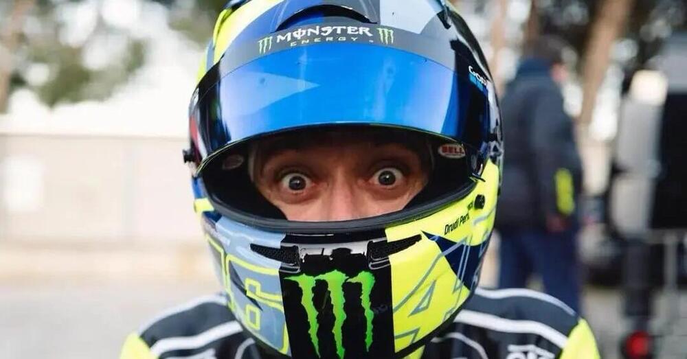 Come ha passato il compleanno Valentino Rossi? Beh, con quei bravi ragazzi e &quot;un burd&eacute;l&quot;!