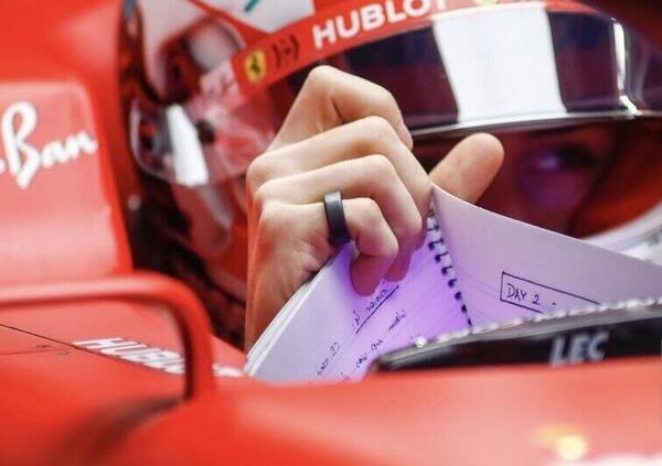 Nuova stagione, nuovo quaderno: ecco cosa scrive Charles Leclerc durante i test in Bahrain (e in tutta la stagione)