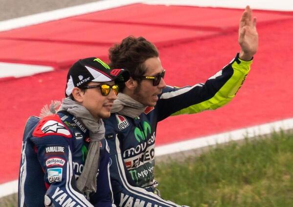 Valentino Rossi e Jorge Lorenzo &quot;hanno fatto palo&quot; a Valencia