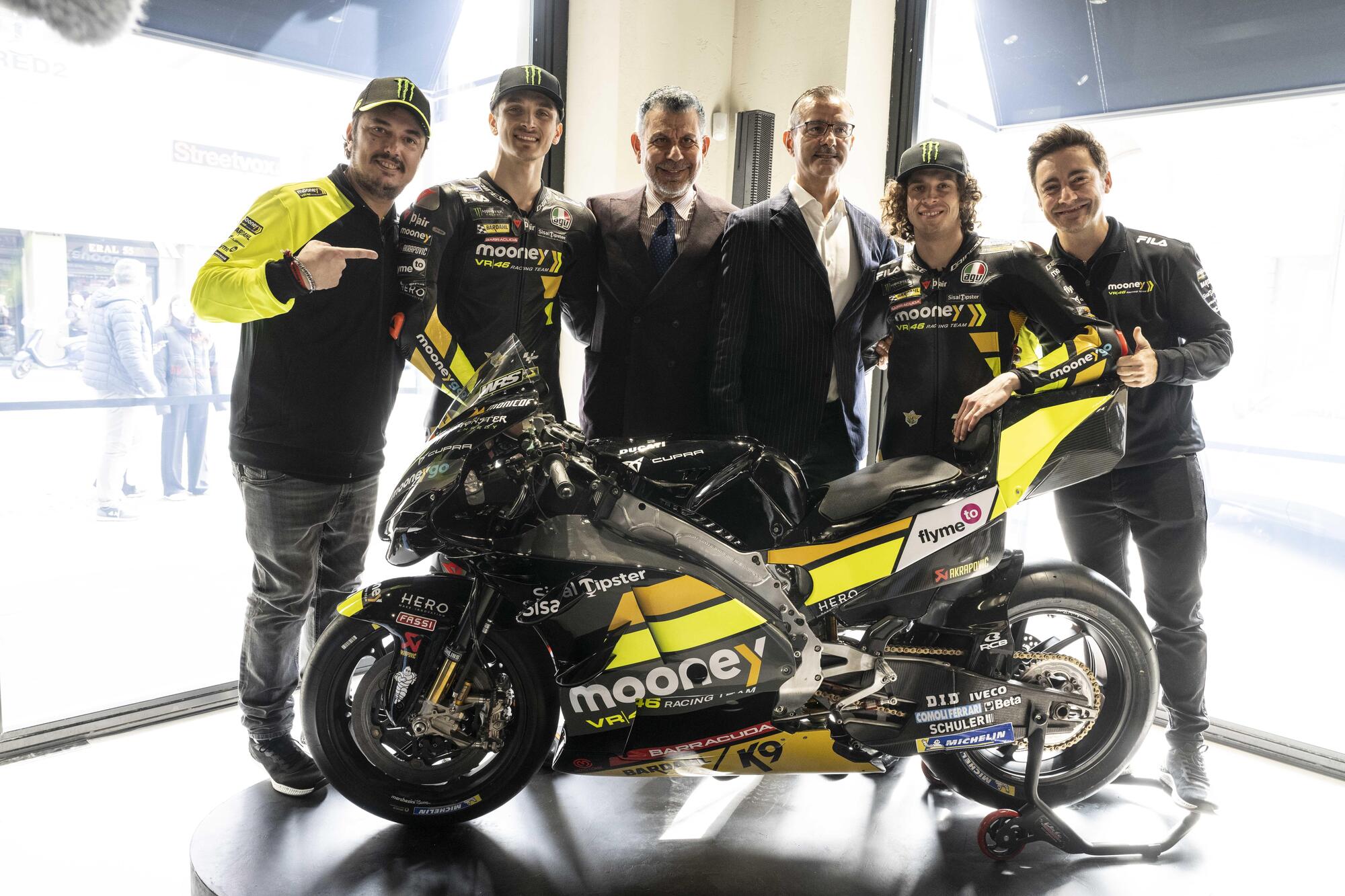 Mooney VR46 Racing Team 2023 Cupra Garage