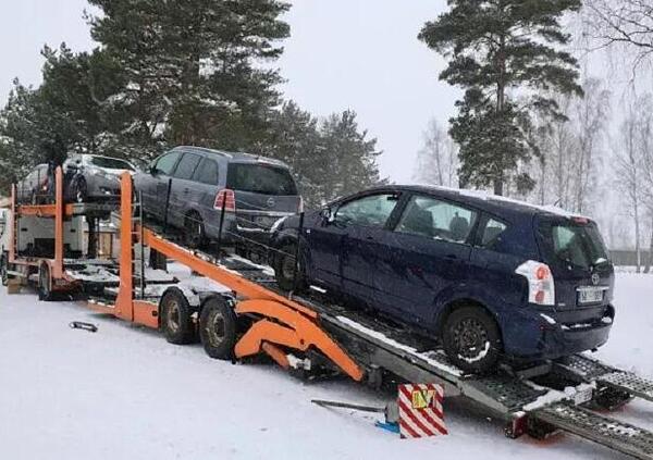 Non solo armi: ora mandano in Ucraina anche le auto confiscate agli ubriachi