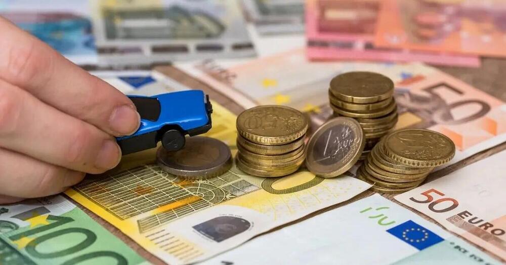 In un anno +15% sull&rsquo;Rc Auto: assicurazioni alle stelle per colpa dell&#039;inflazione. Ecco cosa cambia e per chi