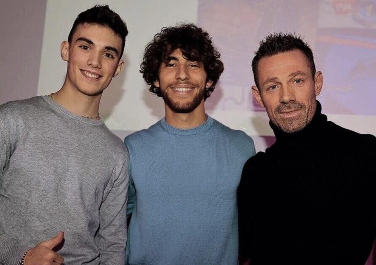 Sedici anni e vittoria all&rsquo;esordio! Abbiamo intervistato Mattia, il &quot;cocco&rdquo; di Enea Bastianini&hellip;