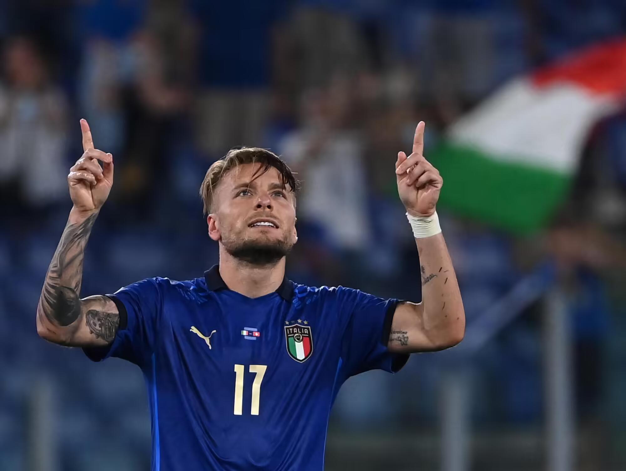 Ciro Immobile con la maglia della Nazionale azzurra