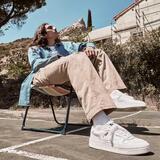 Levi’s® lancia Glide: la sneaker ispirata agli anni Ottanta per la stagione spring/summer 2023 2