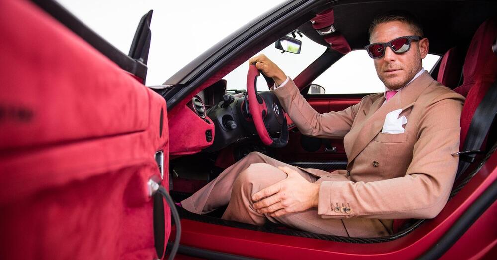 Lapo Elkann blasta la Lamborghini: &ldquo;Il suv Urus? Sembra una Dacia, un&rsquo;auto da coatti&rdquo;