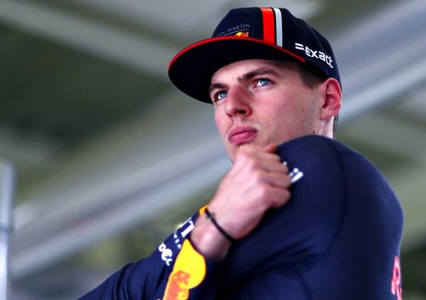 Verstappen attacca di nuovo la FIA: &quot;Assurdo, si crea problemi da sola&quot;