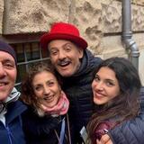 Fiorello e la giovane emergente campana (in foto con Diodato e genitori) 2