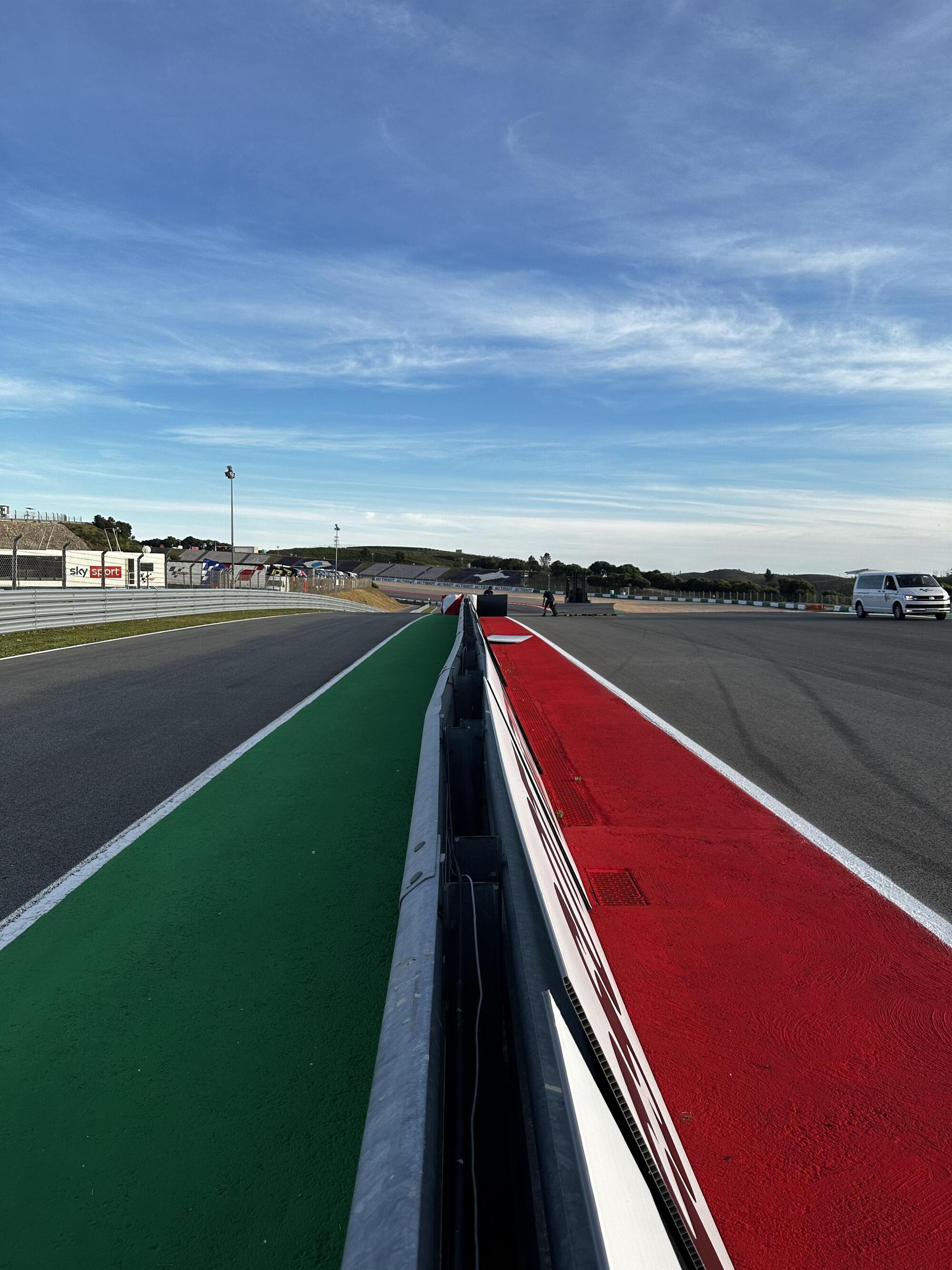 Portimao 2023 pit lane