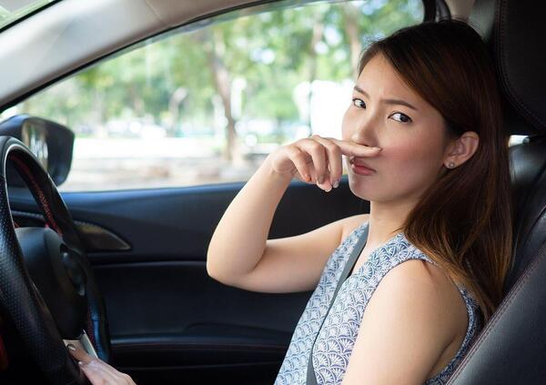 Vi piace l&#039;odore di auto nuova, vero? Male, ecco perch&eacute;