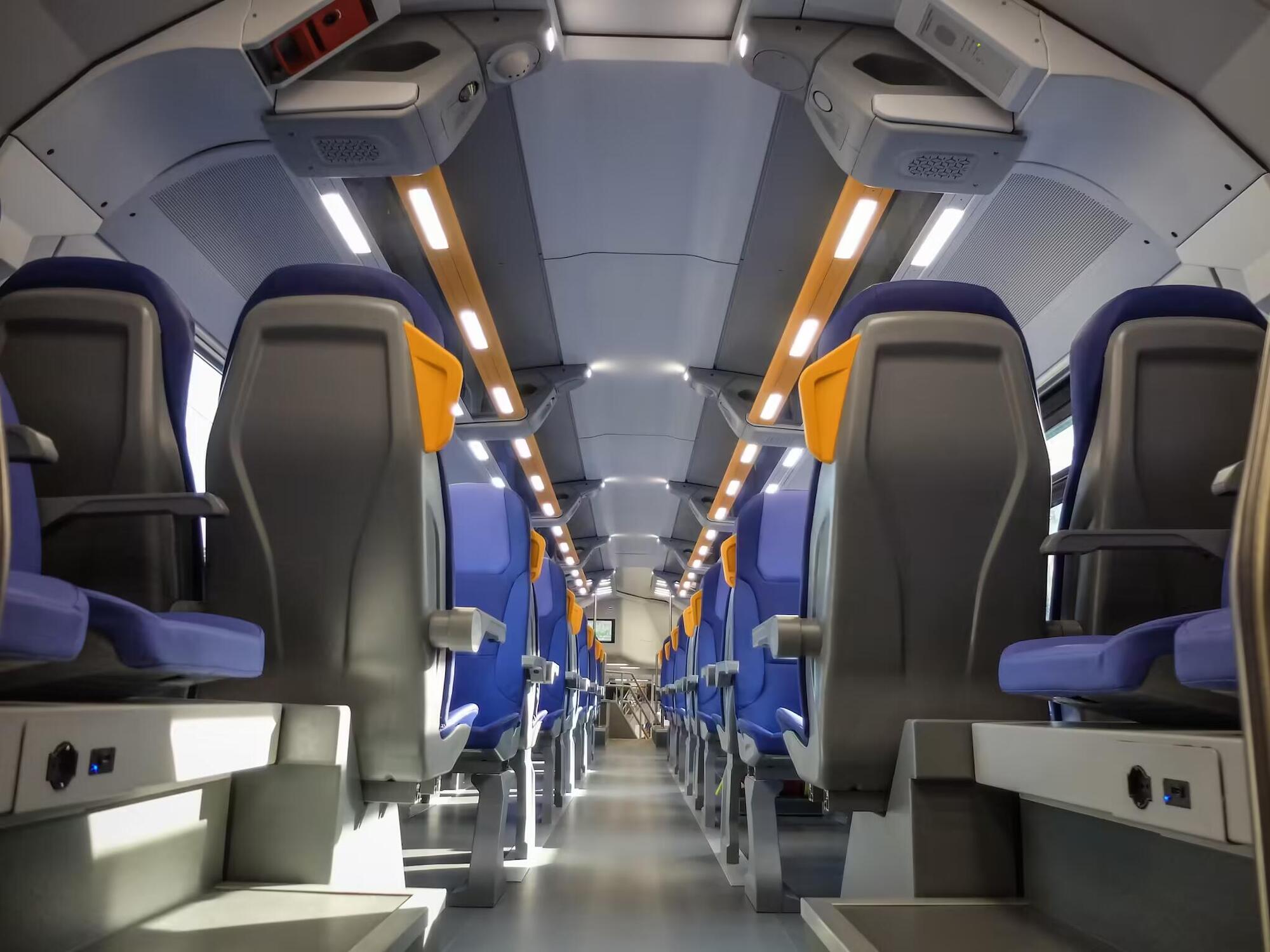 L'aggressione all'interno del treno è avvenuta in pieno giorno