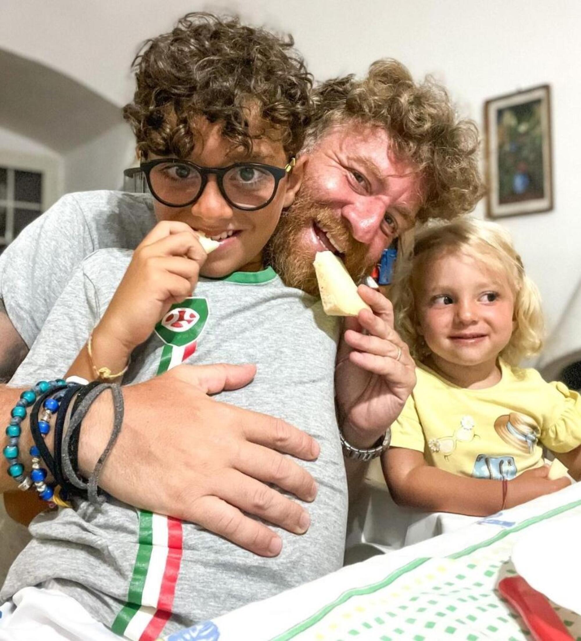 Diego Di Franco (ilmeravigliosomondodeipapa su Instagram), papà a tempo pieno