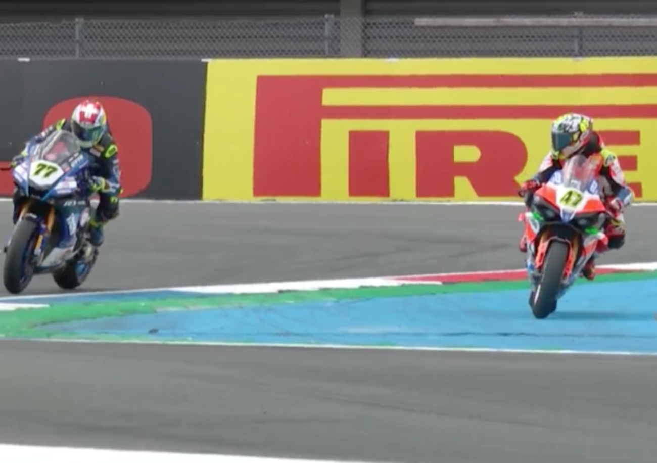 Axel Bassani, che ultimo giro: ad Assen (quasi) come Valentino Rossi con Marc Marquez