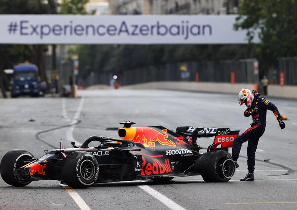 Verstappen lancia l&rsquo;allarme su Baku: &ldquo;Sar&agrave; caotico, ecco cosa dobbiamo fare&rdquo;