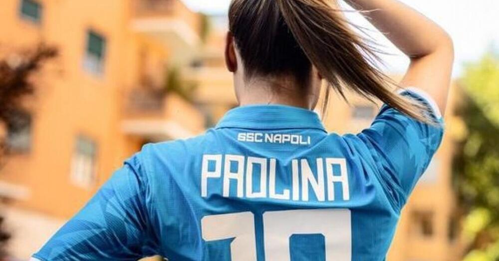 Paolina, il tifo dall&#039;estero per il Napoli e la festa rimandata, che &egrave; un po&#039; come l&#039;amore