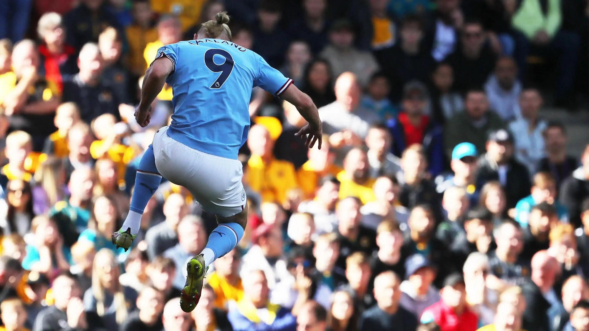 Erling Haaland con la maglia del Machester City