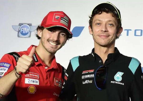 Pecco Bagnaia parla chiaro: &ldquo;Le parole di Valentino Rossi? Non sono d&rsquo;accordo!&rdquo;