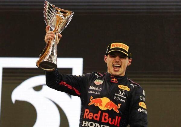 Verstappen di nuovo sul podio: questa volta tra i giovani sportivi pi&ugrave; pagati al mondo. Ecco quanto guadagna e chi lo ha battuto