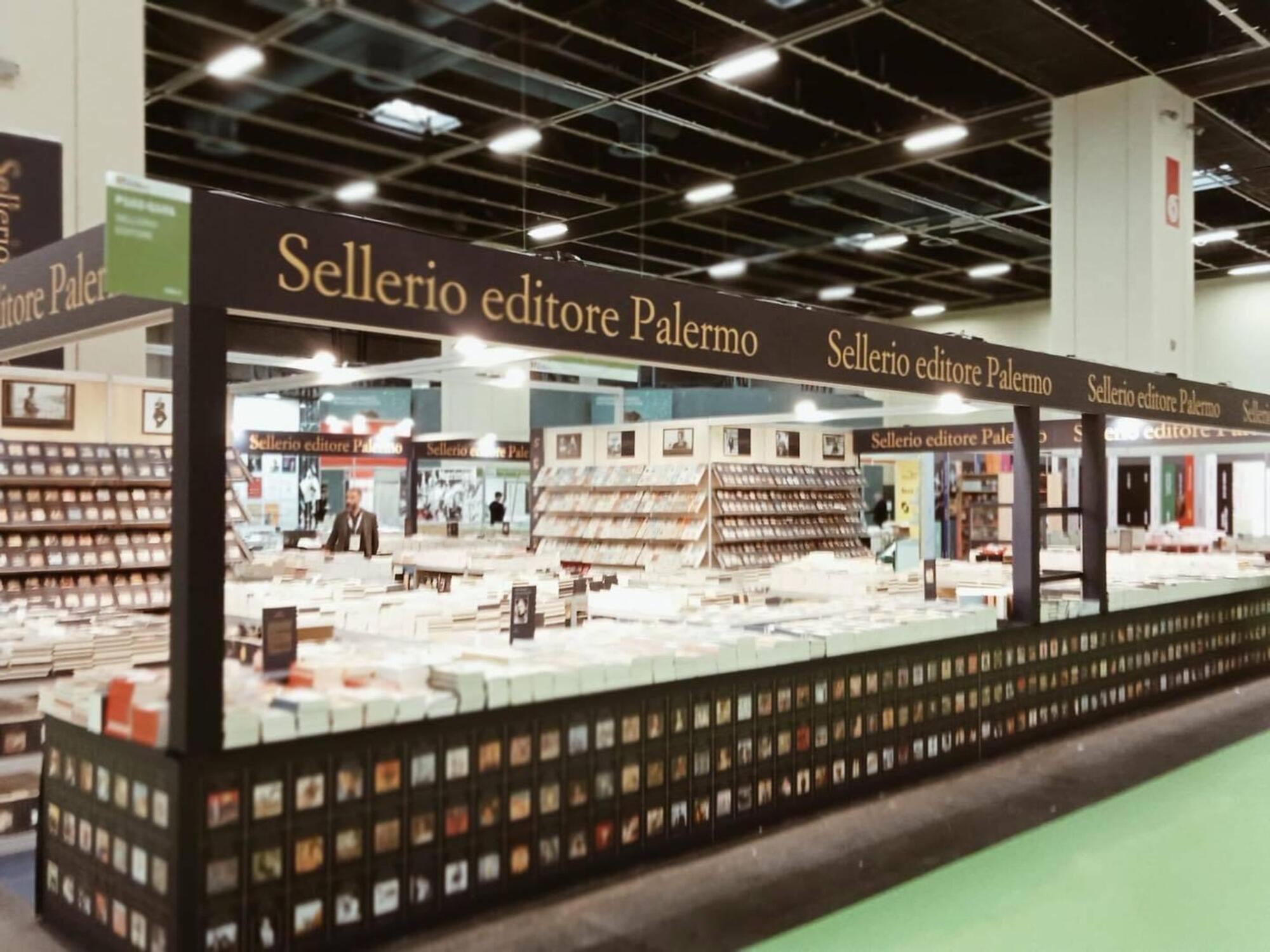 Lo stand di Sellerio Editore 